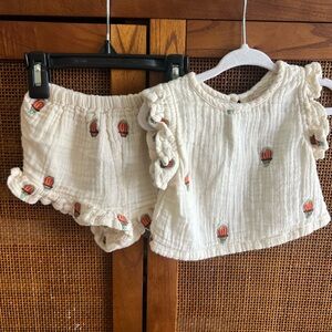 Pink Chicken Cream Hot Air Balloon Two-Piece Top & Shorts Set